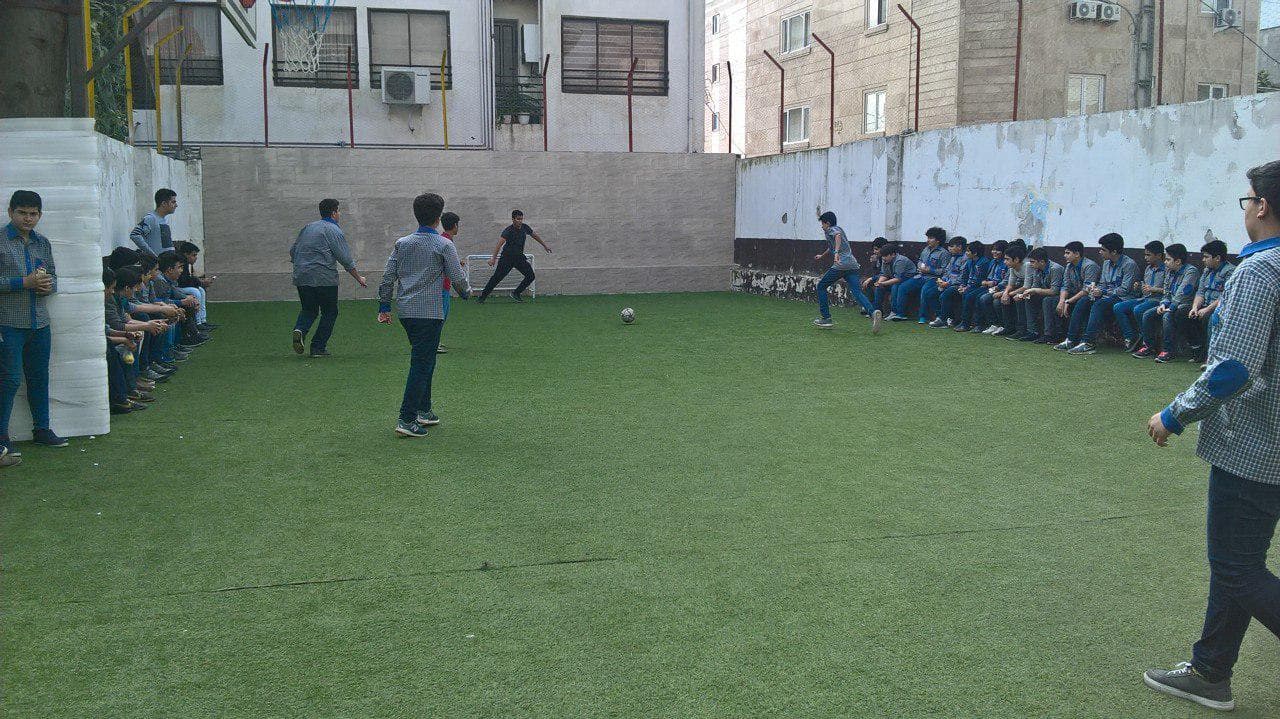 مسابقات فوتبال ، پینگ پونگ و فوتبالدستی در طرح حیاط پویا